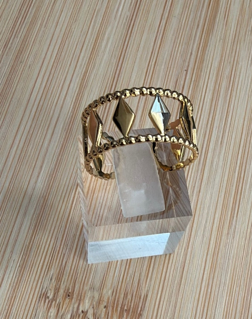 Bague dorée