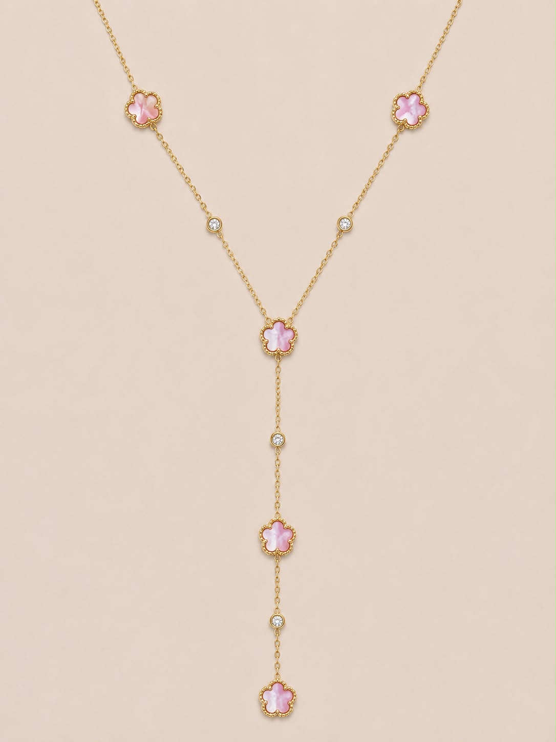 Collier V Petalia