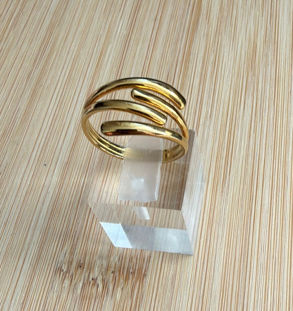 Bague dorée